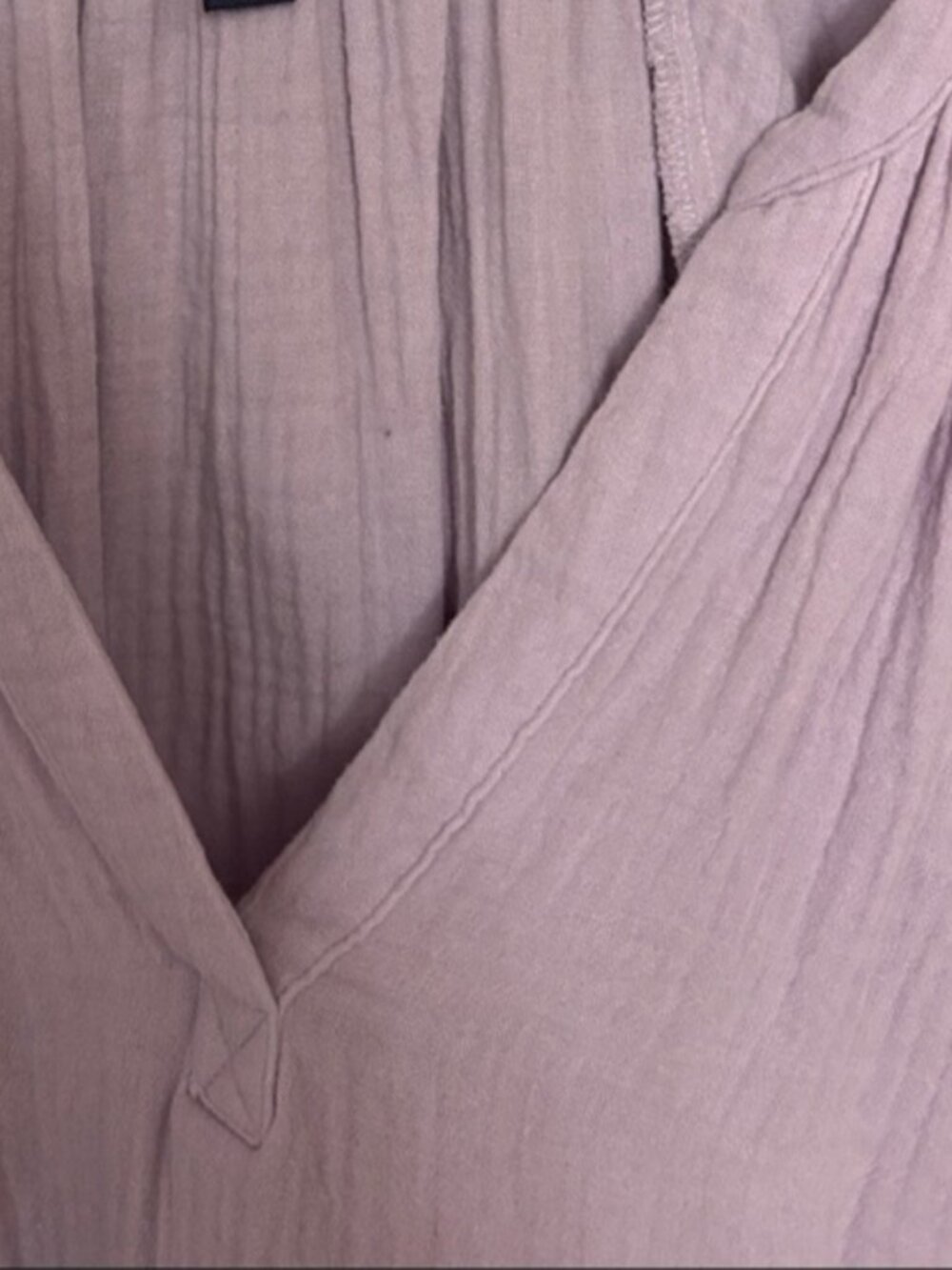 Blouse - Picture 2 of 3